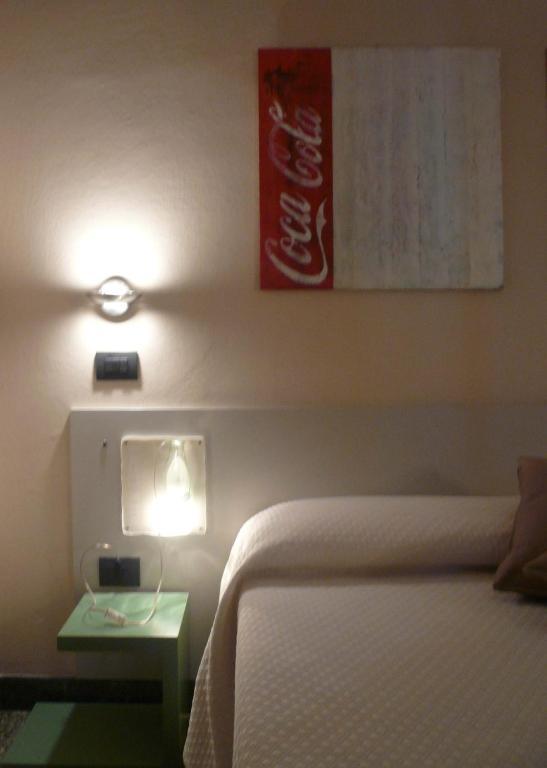 Standard Double Room,398968824:JPEG